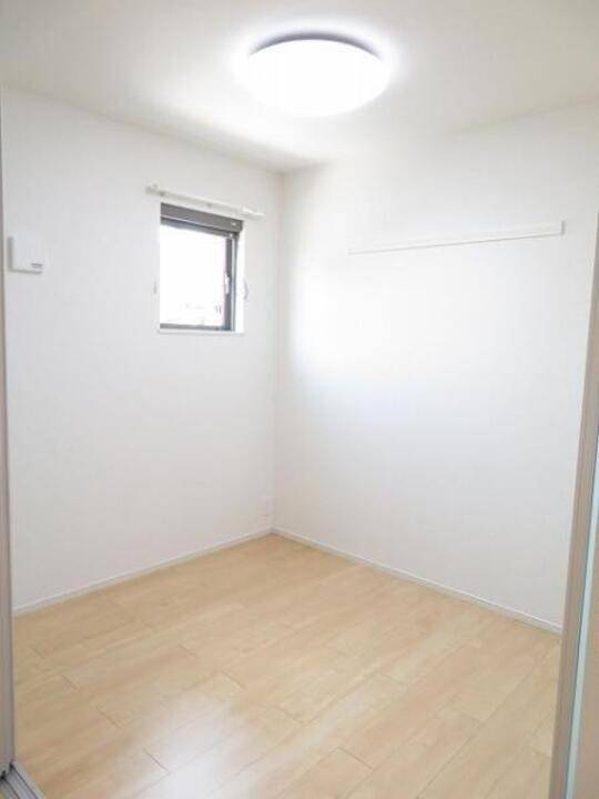 居室・リビング　洋室