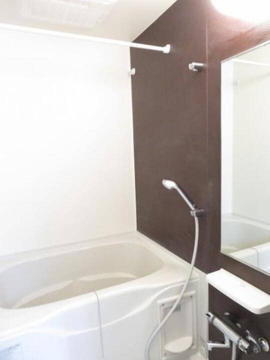 バス・シャワールーム　浴室