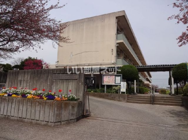 小学校　市原市立国分寺台西小学校（小学校）まで993m