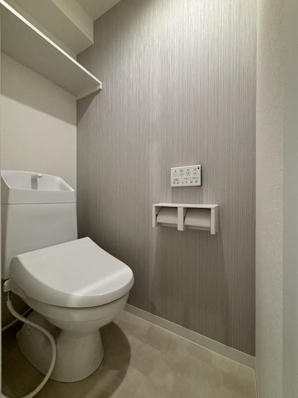 トイレ　別号室イメージ