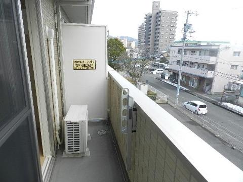 バルコニー　ベランダ