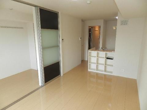 居室・リビング　リビング/洋室