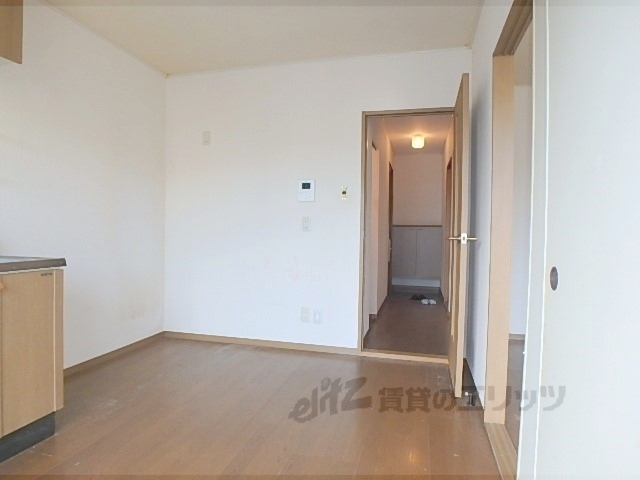 居室・リビング　居室