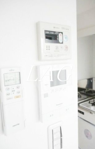 セキュリティ　モニター付きインターホンになります。