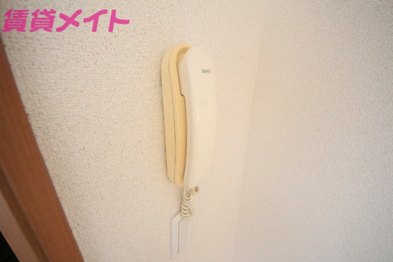 セキュリティ　別部屋反転写真です