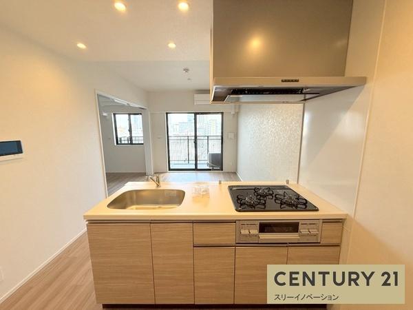 キッチン　★３口ガスコンロ★