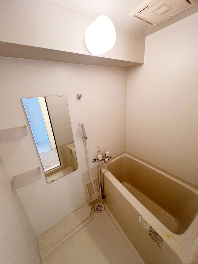 バス・シャワールーム　イメージ写真(別間取り別部屋)