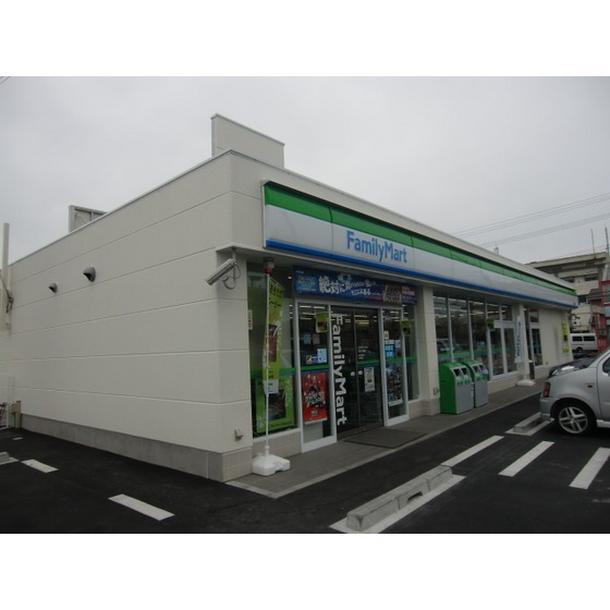 コンビニ　ファミリーマート浜松丸塚店（コンビニ）まで314m
