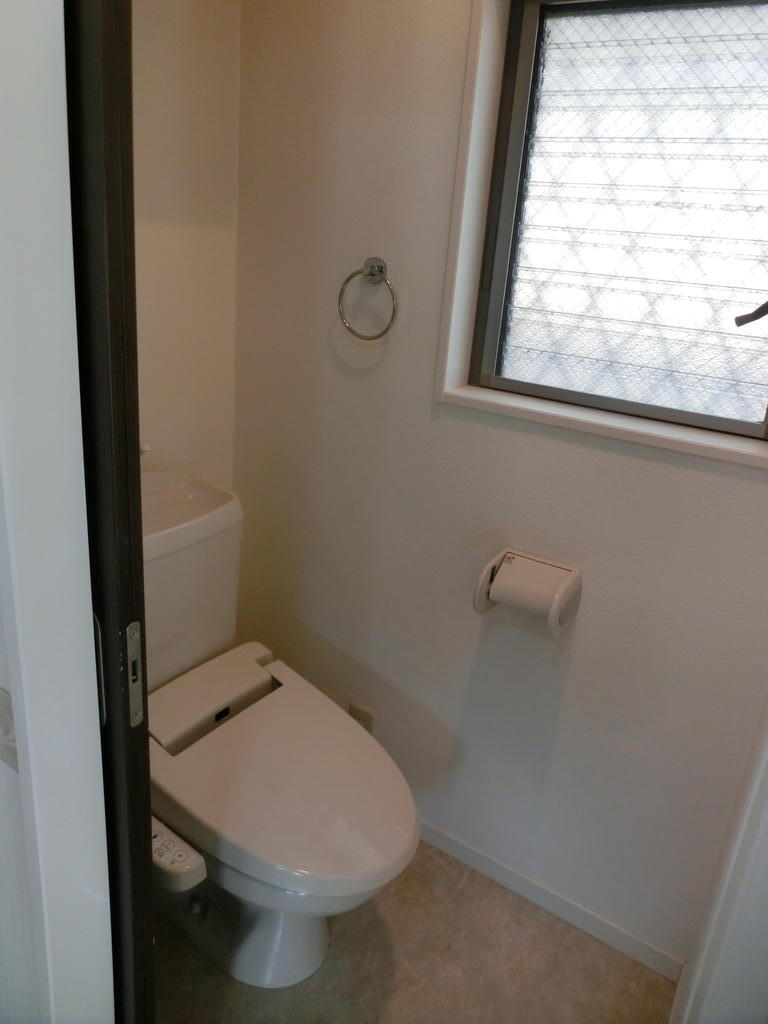 トイレ　ウォシュレット