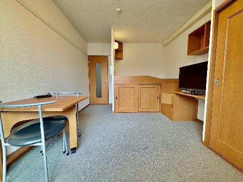 居室・リビング　設備・仕様は号室により異なる為、現状を優先いたします。