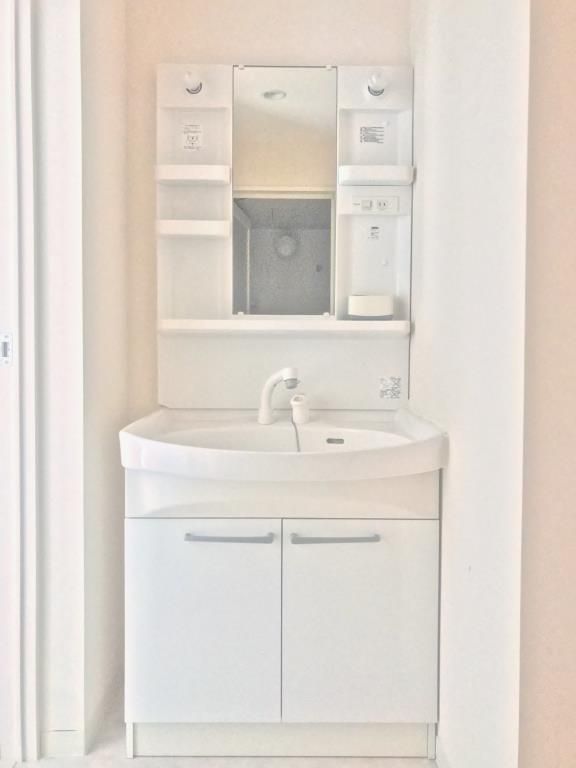 洗面設備　ブルックスレジデンス　文京区千駄木3