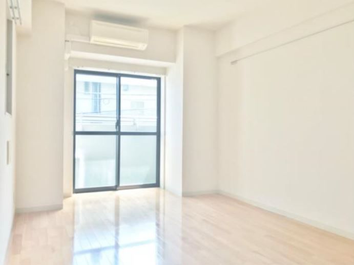 居室・リビング　ブルックスレジデンス　文京区千駄木3