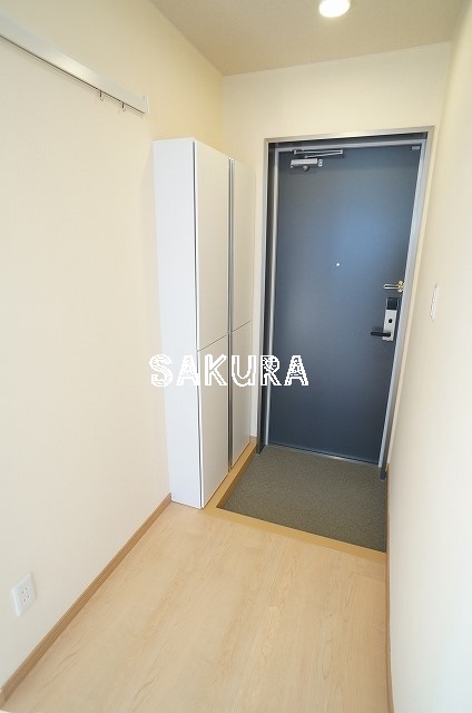 玄関　収納豊富なシューズボックスです♪