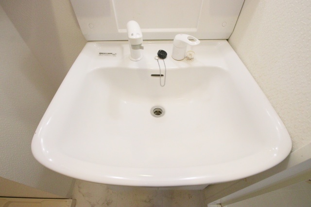 洗面設備　※別室の参考写真の為、現況優先です。