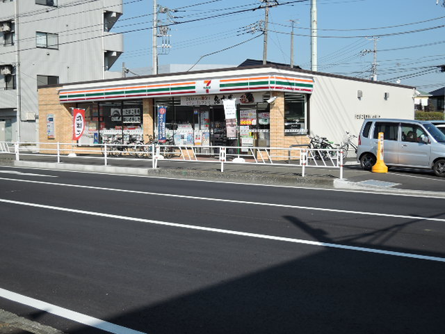 コンビニ　セブン－イレブン　大和下鶴間東店（コンビニ）まで210m