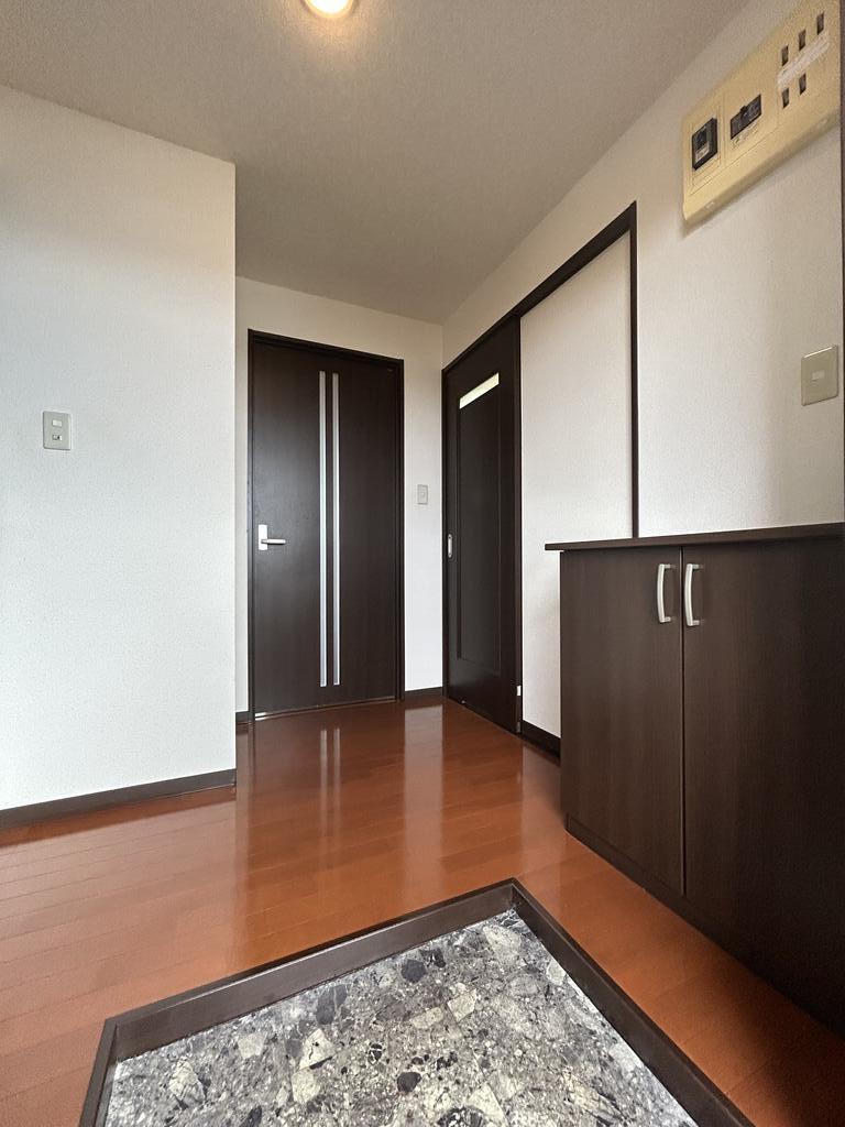 玄関　◆こちらの物件のお問合わせは、蕪木不動産へお問合せ下さい◆