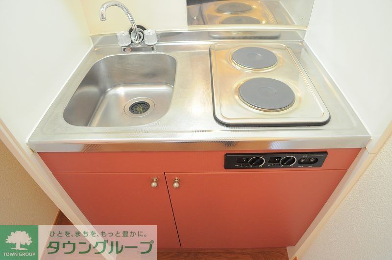 キッチン　設備・仕様は号室により異なる為、現況を優先致します。