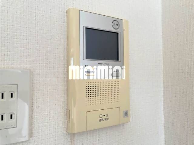 セキュリティ　来客時にうれしいＴＶ付きモニターホンです。