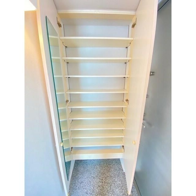 その他設備　■シューズクローゼット