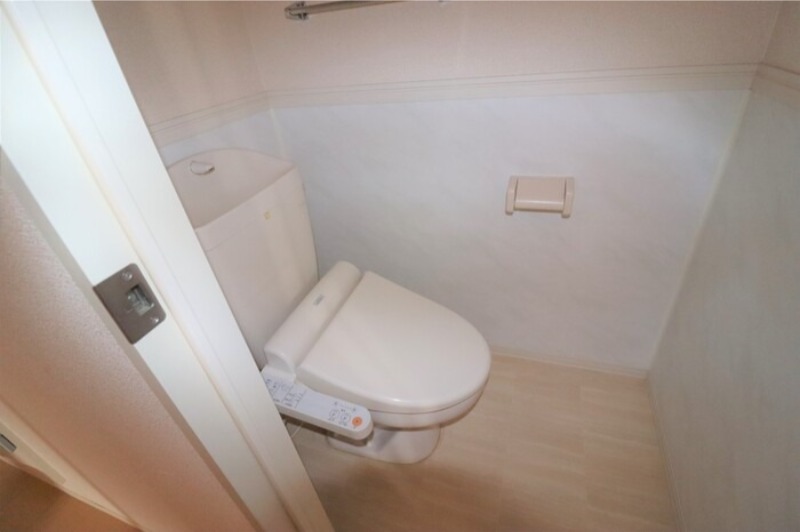 トイレ　図面と現状に相違がある場合には現状を優先