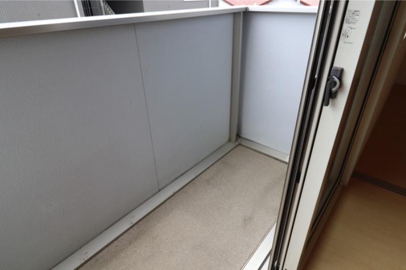 バルコニー　図面と現状に相違がある場合には現状を優先