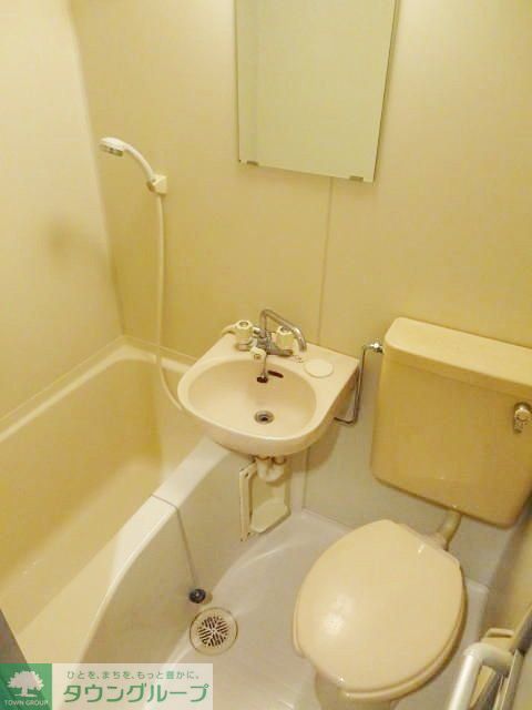 バス・シャワールーム