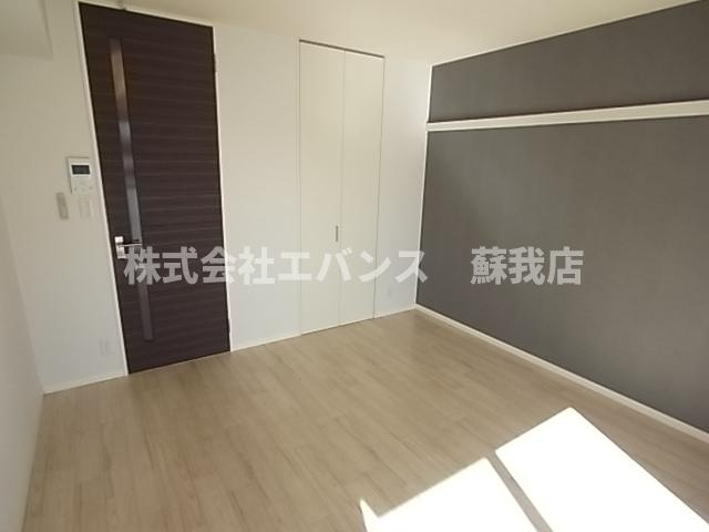 その他部屋・スペース　落ち着いて過ごせるお部屋なので、寝室にいかがでしょうか