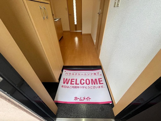 玄関　シューズボックス付きの玄関です★