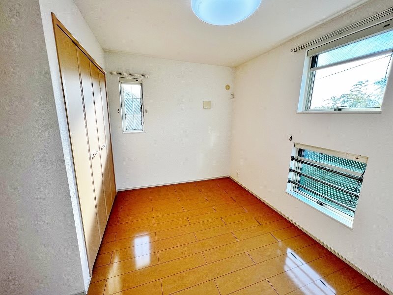 その他部屋・スペース　★洋室６帖★