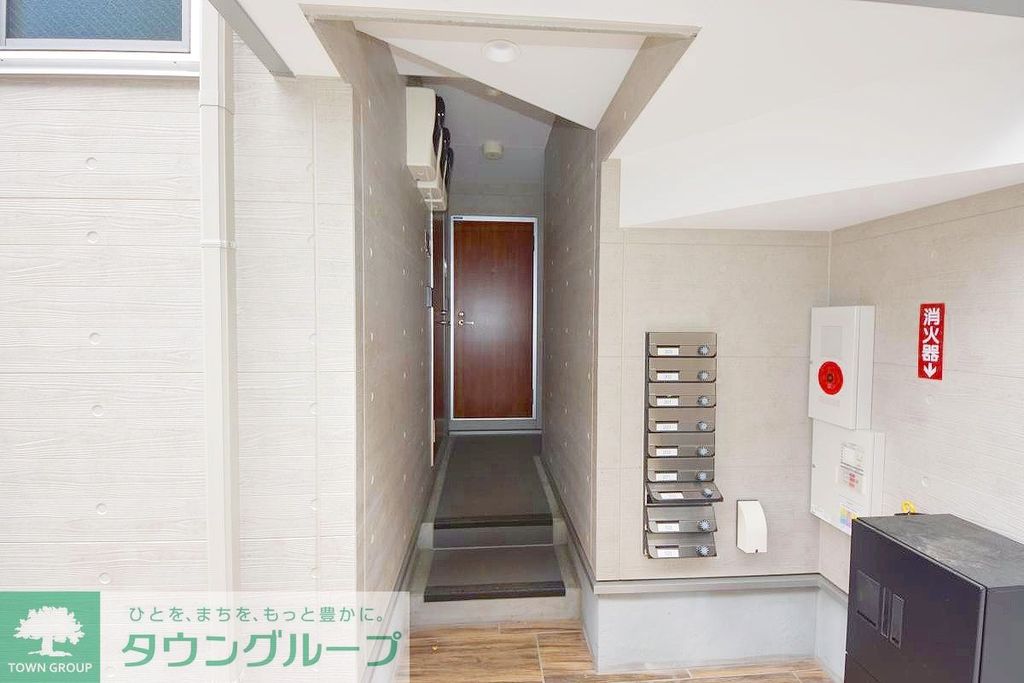 エントランス　エントランス