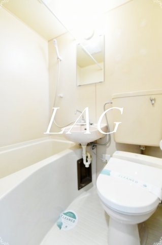 バス・シャワールーム　お風呂です。