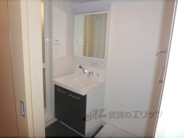 洗面設備　独立洗面台