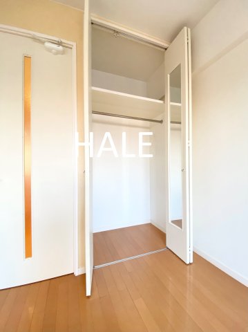 収納　別号室類似