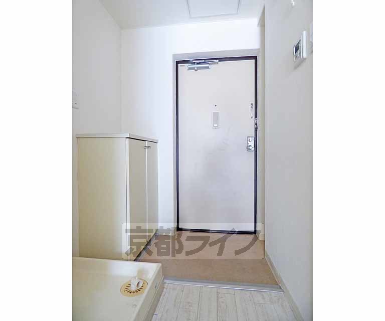 玄関　玄関です。