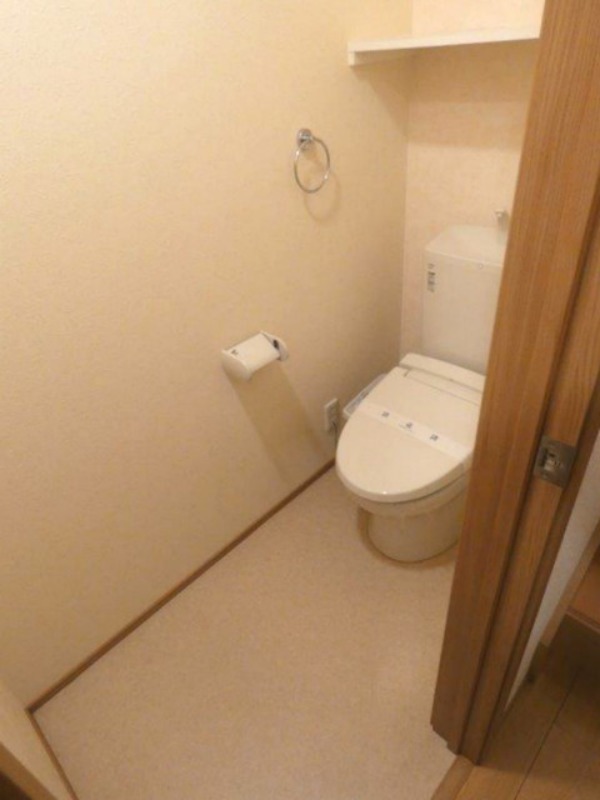 トイレ　図面と現状の相違がある場合には現状を優先