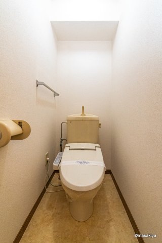 トイレ　トイレ　暖房便座