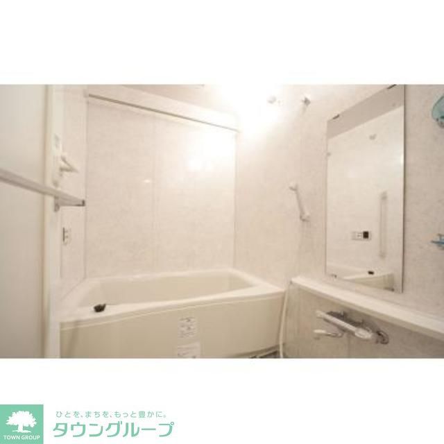 バス・シャワールーム　※写真は同タイプ住戸です。