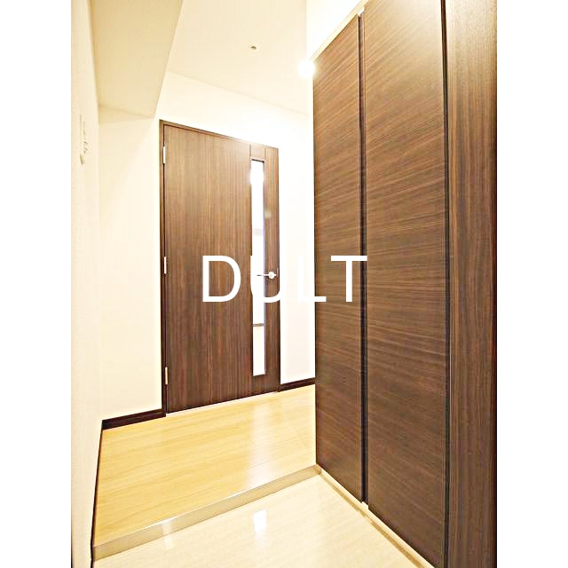 玄関　玄関です。