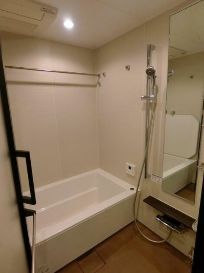 バス・シャワールーム　※こちらの写真は他部屋参考写真です