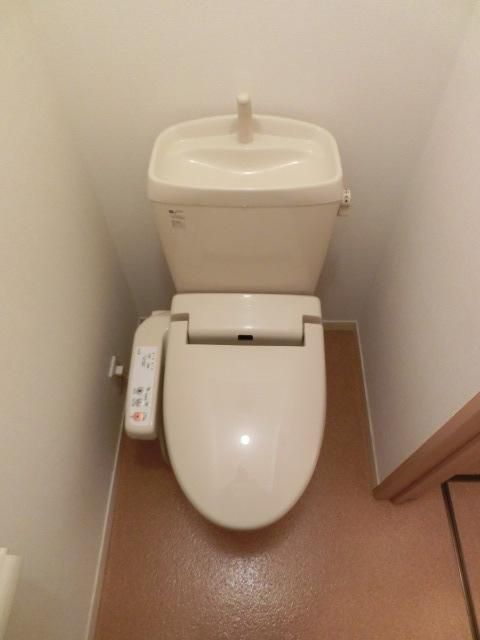 トイレ　洗浄便座