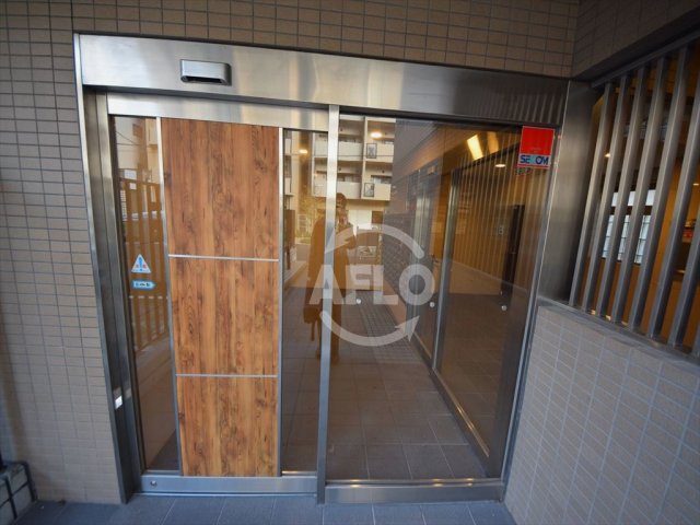 エントランス　レインボーコートパートIII　エントランス