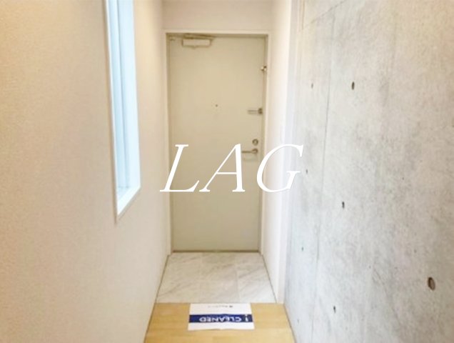 玄関　玄関です。