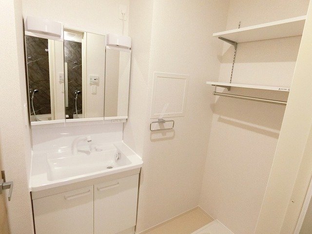 洗面設備　忙しい朝には欠かせない洗面所です