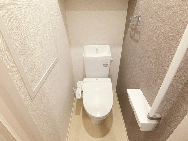 トイレ　トイレもきれいです
