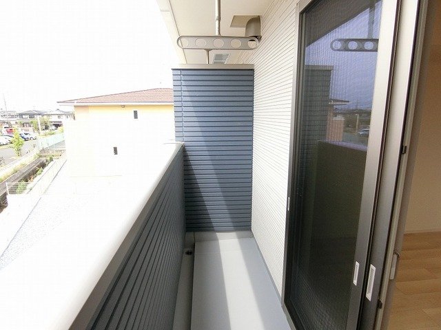 バルコニー　落ち着いた時間を過ごせるバルコニーです