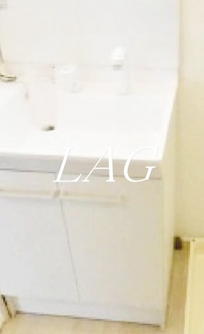 洗面設備　独立洗面台です。