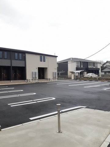 駐車場　駐車スペースもあります