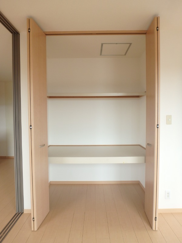 収納　図面と現状に相違がある場合には現状を優先