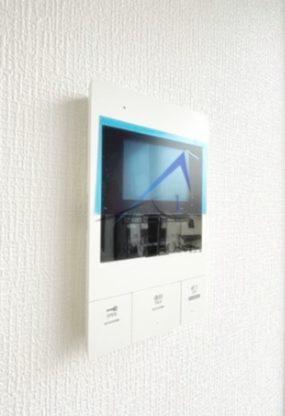 セキュリティ　モニター付きインターホンです。