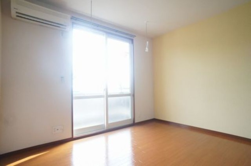 居室・リビング　図面と現状に相違がある場合には現状を優先